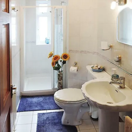 Holiday Flat Cleighran More Eir05042 P